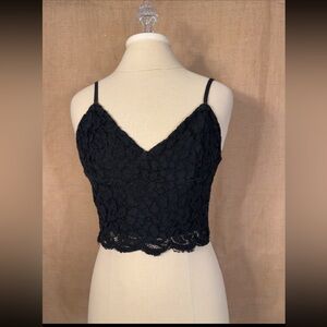 Women’s Lace Crop Top